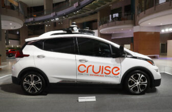 GM ends help for Cruise robotaxis